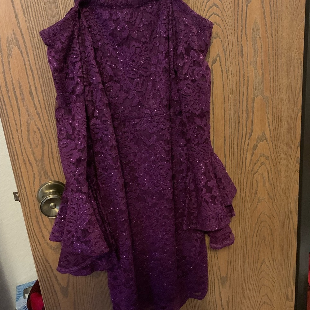 Size: 3/4 or Small